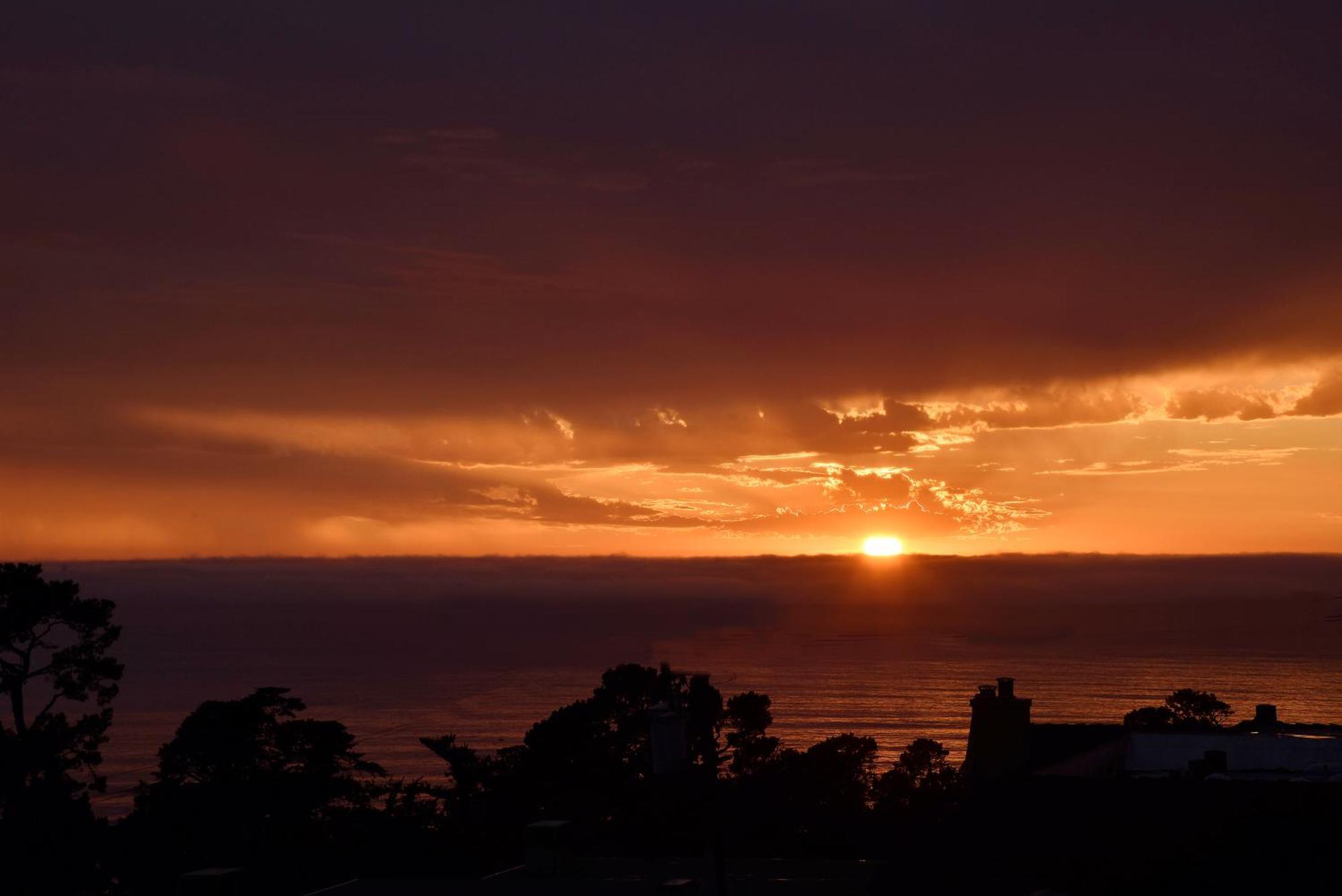 Horizon Inn & Ocean View Lodge Carmel-by-the-Sea Room photo